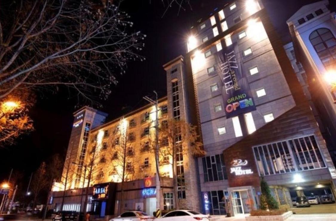 Jeonju Jazz Around Hotel Ngoại thất bức ảnh