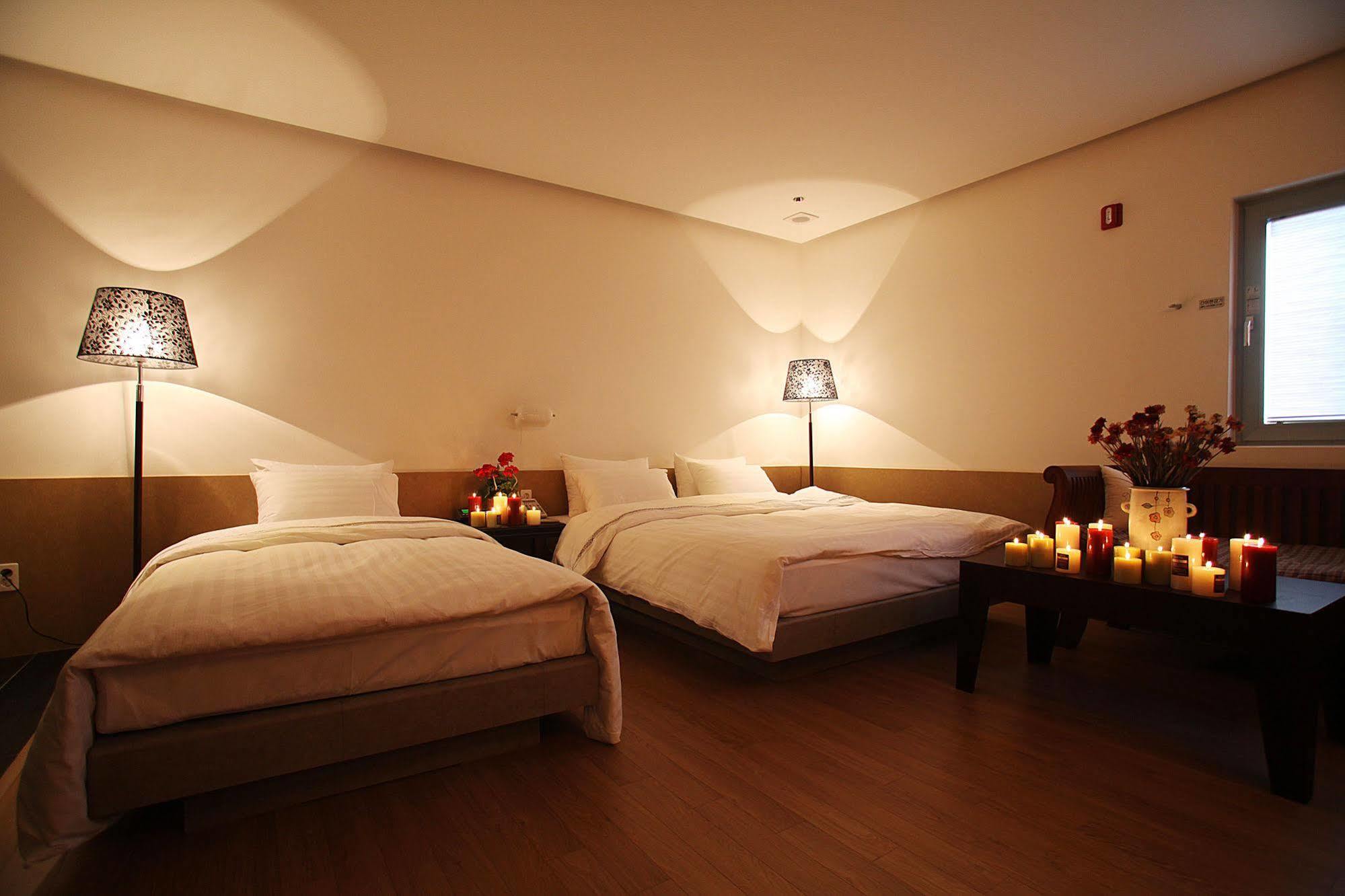 Jeonju Jazz Around Hotel Ngoại thất bức ảnh