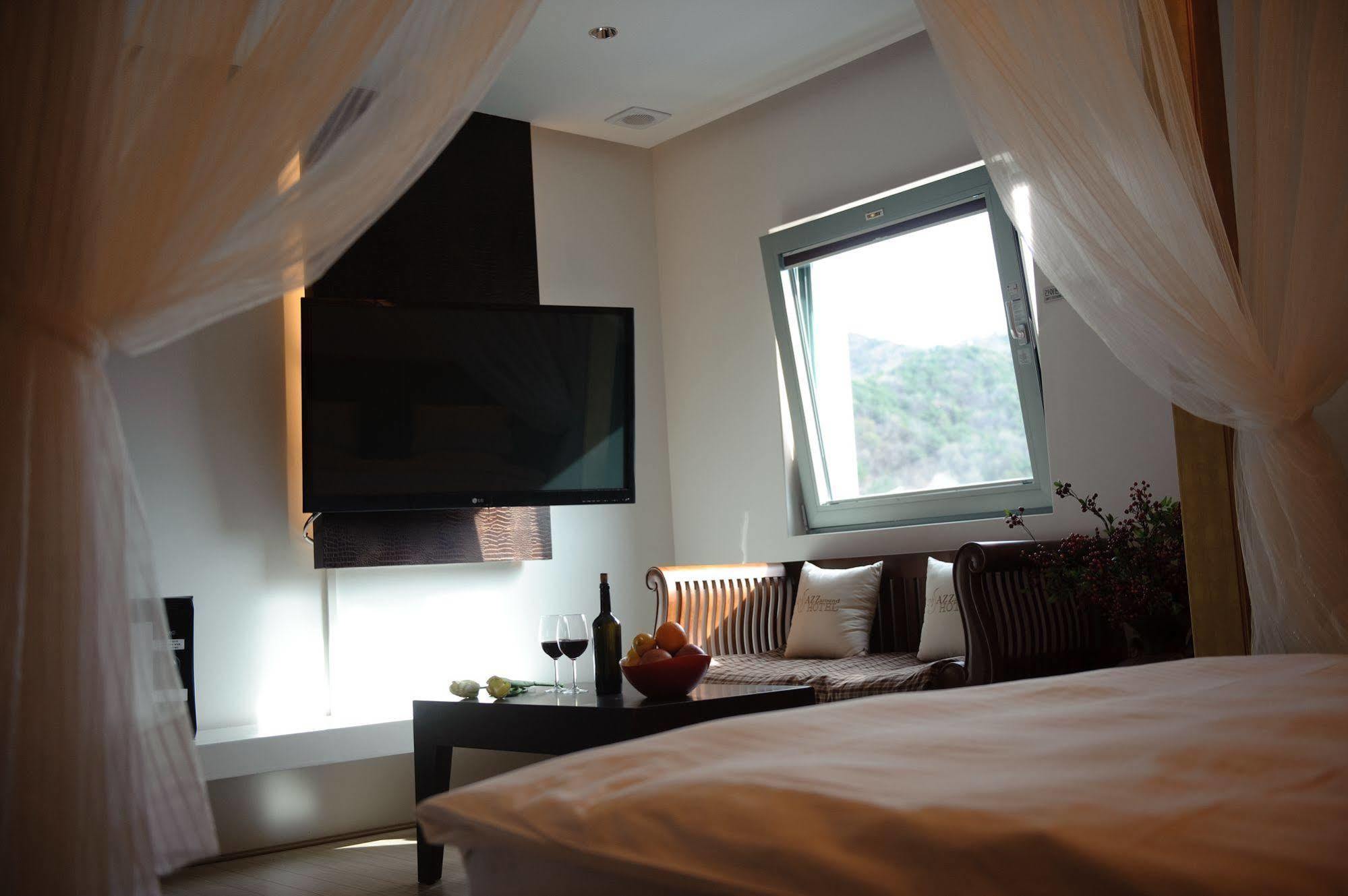Jeonju Jazz Around Hotel Ngoại thất bức ảnh